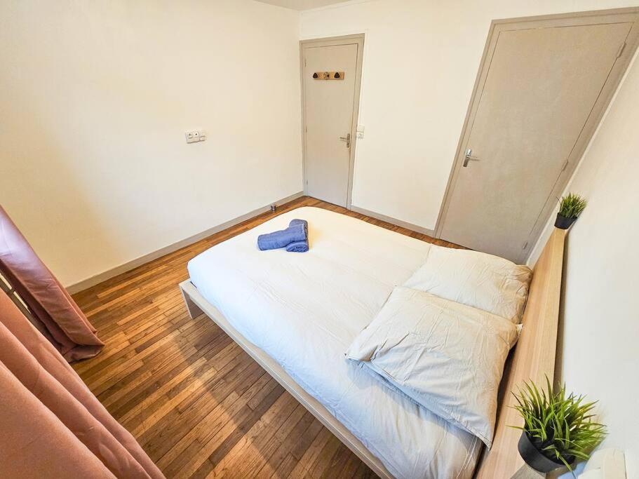 Le Bergson 3 Chambres Stationnement Gratuit Vila Velha Exterior foto