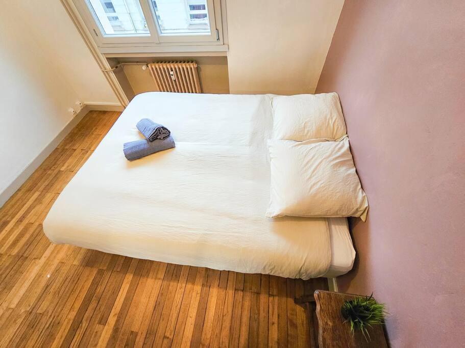 Le Bergson 3 Chambres Stationnement Gratuit Vila Velha Exterior foto