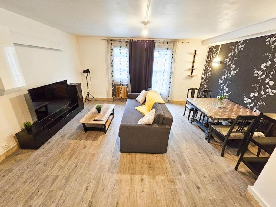 Le Bergson 3 Chambres Stationnement Gratuit Vila Velha Exterior foto