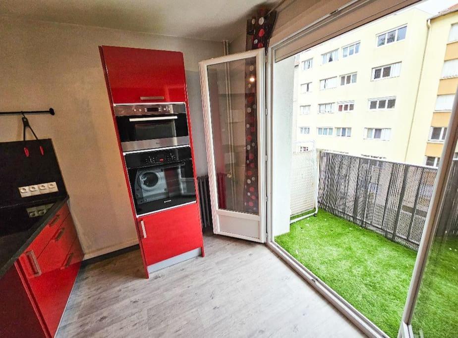 Le Bergson 3 Chambres Stationnement Gratuit Vila Velha Exterior foto